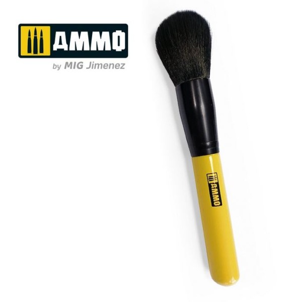 Mig Ammo - DUST REMOVER BRUSH 2 (Vehichles and Terrain)