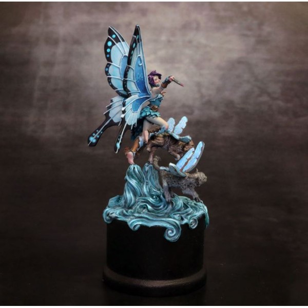 Dark Sword Miniatures - Visions in Fantasy - Ali the Fairy w/ Winged Cats