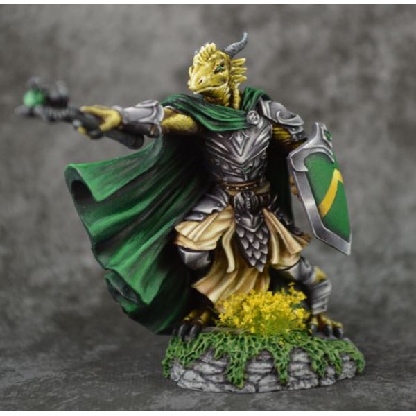 Dark Sword Miniatures - Visions in Fantasy - Dragonkin Cleric w/ Mace & Shield 