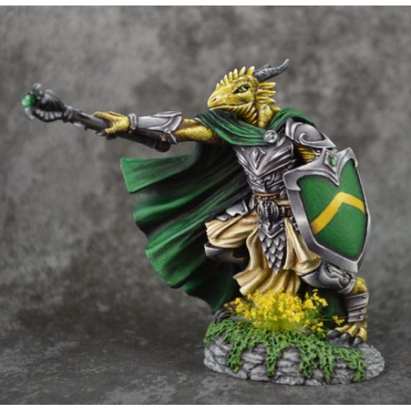 Dark Sword Miniatures - Visions in Fantasy - Dragonkin Cleric w/ Mace & Shield 