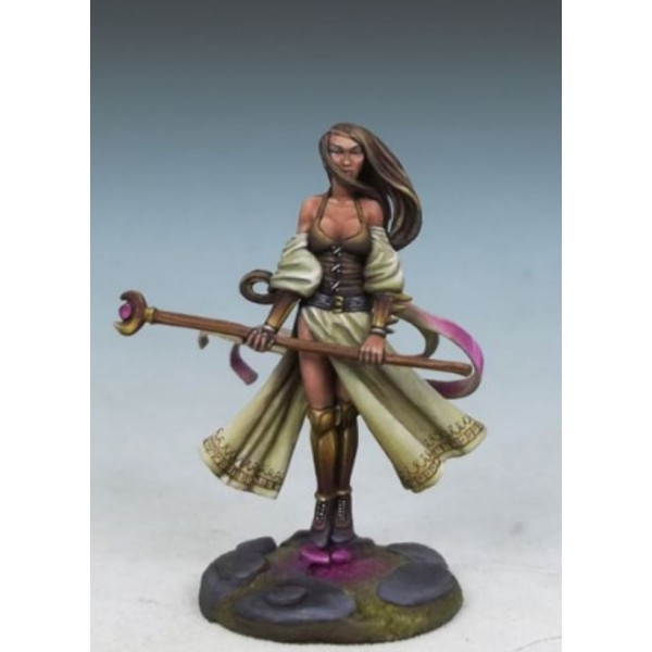 Dark Sword Miniatures - DiTerlizzi Masterworks - Zarese of the Silver Moon - Female Mage with Staff
