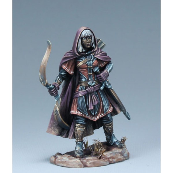 Dark Sword Miniatures - Visions in Fantasy - Female Ranger with Bow (2019)
