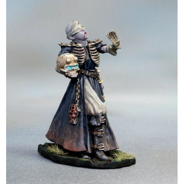 Tomb Guardians - Fantasy Miniatures - Vampire Female Mage - Nezera the Soulreaper