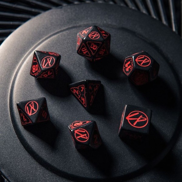 Cyberpunk Red - Roleplaying Game - Blood over Chrome Dice Set