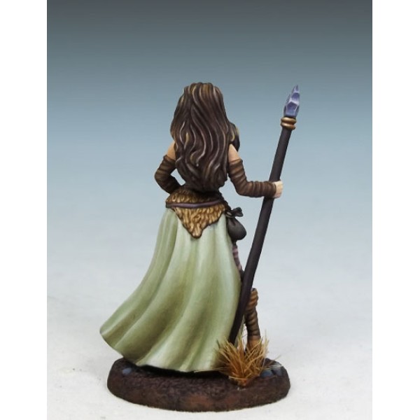 Dark Sword Miniatures - Elmore Masterworks - Overwatch: Female Mage w/ Staff