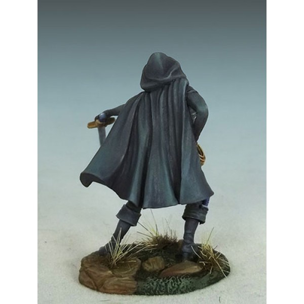 Dark Sword Miniatures - Easley Masterworks - Female Assassin