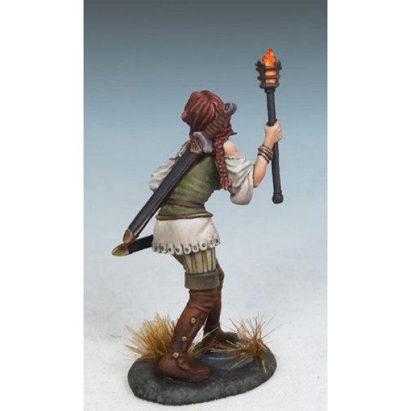 Dark Sword Miniatures - DiTerlizzi Masterworks - Raven Switchsword, Female Rogue