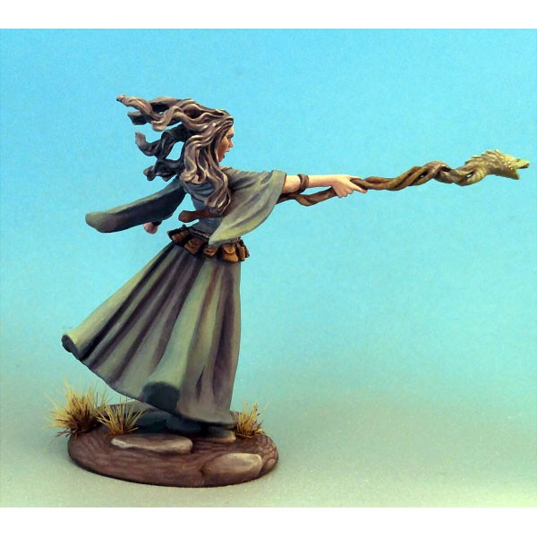 Dark Sword Miniatures - Visions in Fantasy - Female Mage w/ Staff