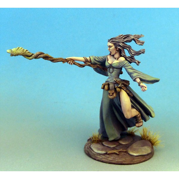 Dark Sword Miniatures - Visions in Fantasy - Female Mage w/ Staff