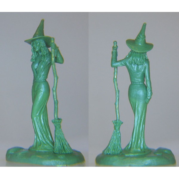 Dark Sword Miniatures - Visions in Fantasy - Female Pinup Witch