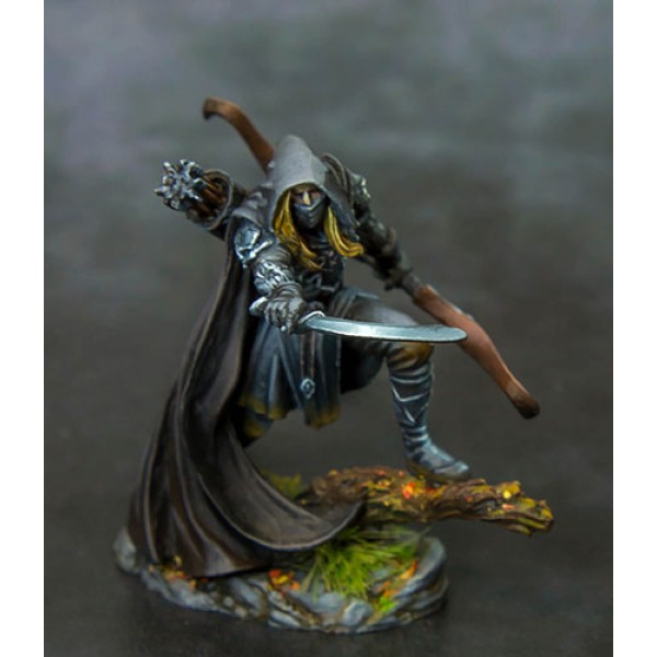 Dark Sword Miniatures - Visions in Fantasy - Male Elven Ranger w/ Bow