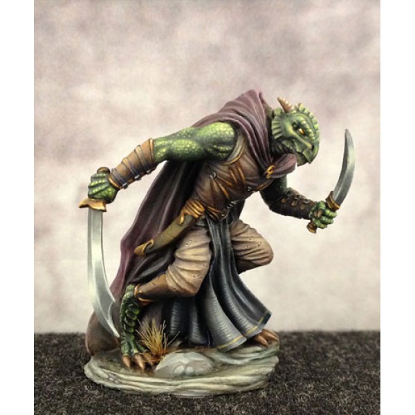 Dark Sword Miniatures - Visions in Fantasy - Dragonkin Rogue