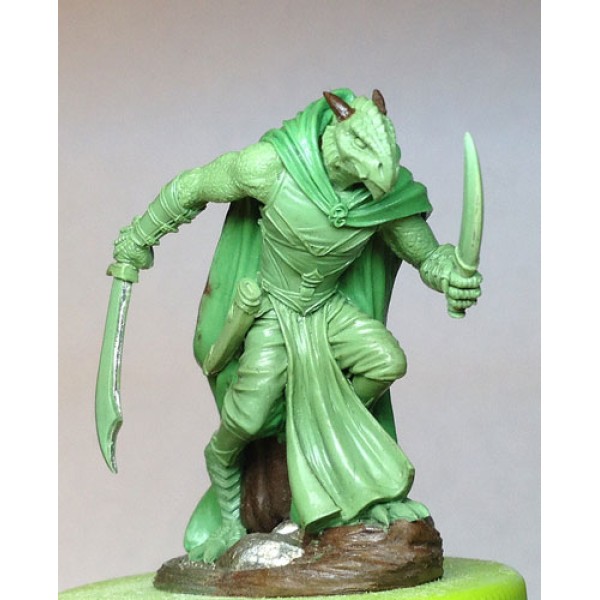 Dark Sword Miniatures - Visions in Fantasy - Dragonkin Rogue