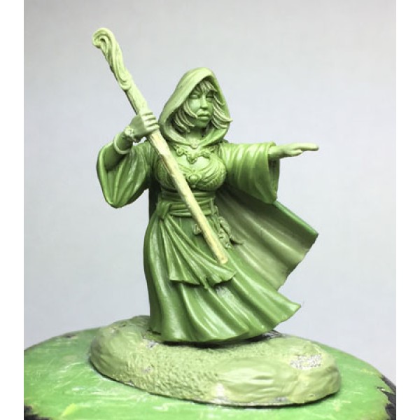 Dark Sword Miniatures - Visions in Fantasy - Female Halfling Mage w/ Staff