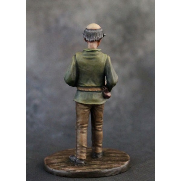 Dark Sword Miniatures - Visions in Fantasy - Male Inn Keeper