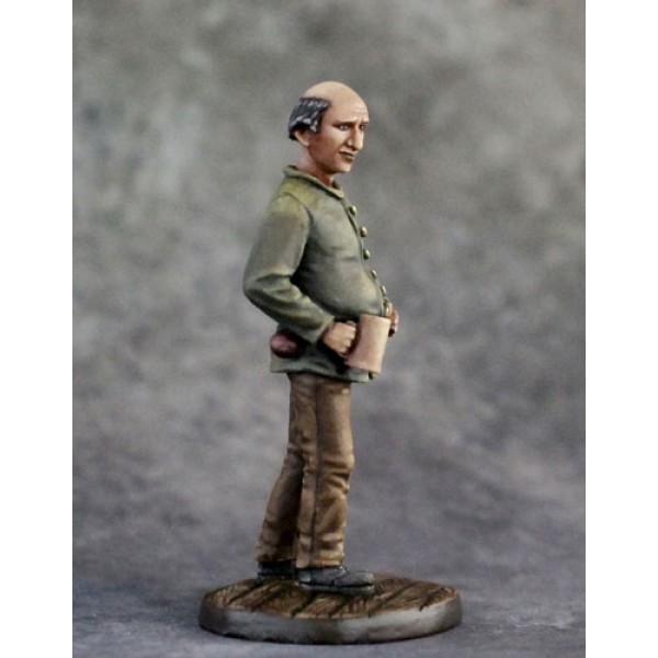 Dark Sword Miniatures - Visions in Fantasy - Male Inn Keeper