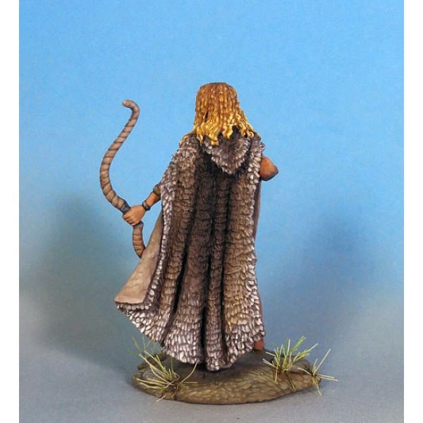 Dark Sword Miniatures - Visions in Fantasy - Female Feral Elf w/ Bow