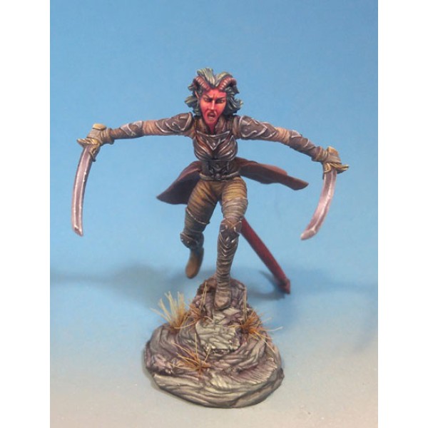 Dark Sword Miniatures - Visions in Fantasy - Female Demonkin Warrior, Dual Wield