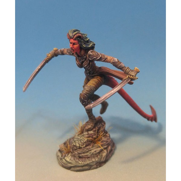 Dark Sword Miniatures - Visions in Fantasy - Female Demonkin Warrior, Dual Wield