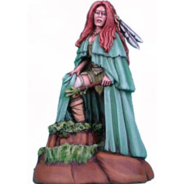 Dark Sword Miniatures - Elmore Masterworks - Female Druid w/ Wand