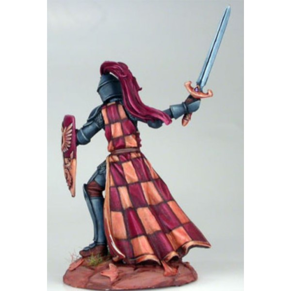 Dark Sword Miniatures - Elmore Masterworks - Male Knight w/ Sword & Shield