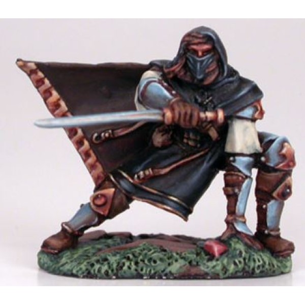 Dark Sword Miniatures - Visions in Fantasy - Crouching Male Assassin