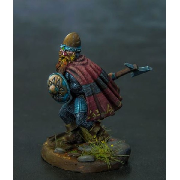Dark Sword Miniatures - Visions in Fantasy - Dwarf Warrior w/ Axe