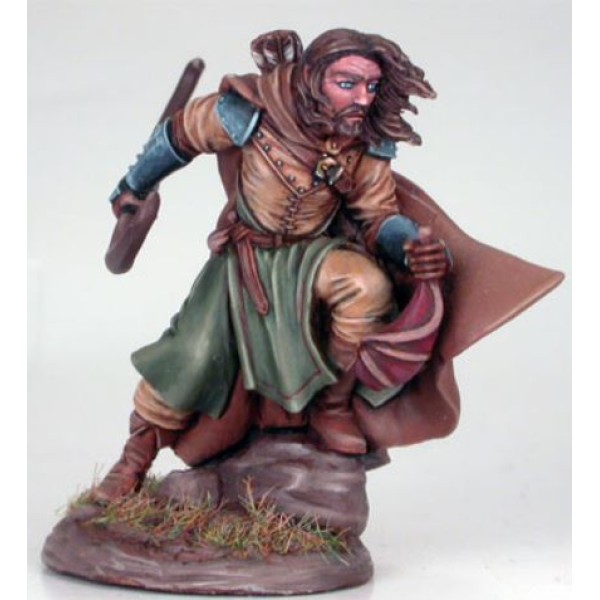 Dark Sword Miniatures - Visions in Fantasy - Male Ranger w/ Sword / Wineskin Options