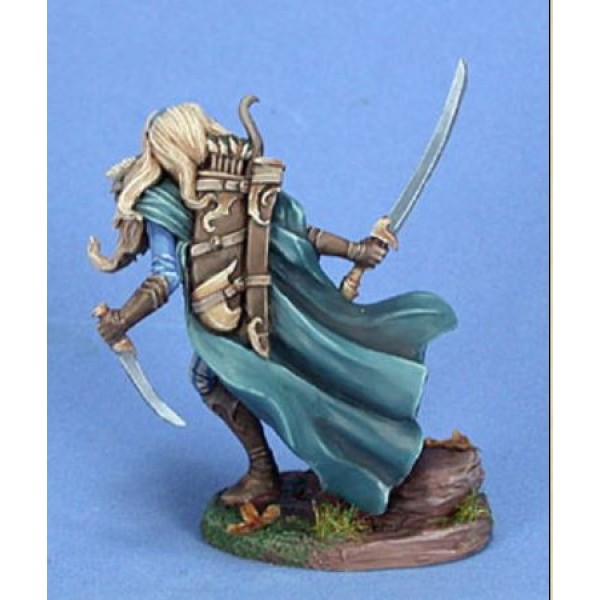 Dark Sword Miniatures - Visions in Fantasy - Female Wood Elf Warrior
