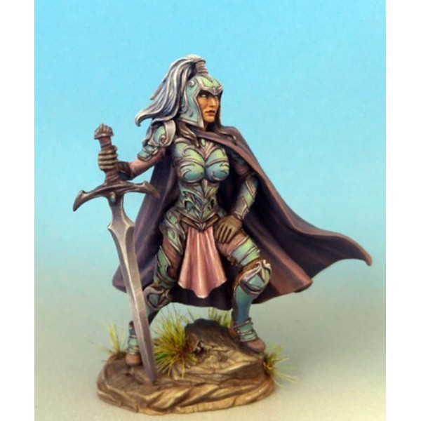 Dark Sword Miniatures - Visions in Fantasy - Female Warrior with Two Handed Sword