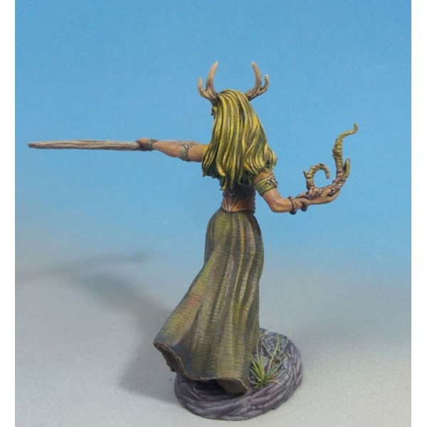Dark Sword Miniatures - Visions in Fantasy - Female Druid w/ Staff