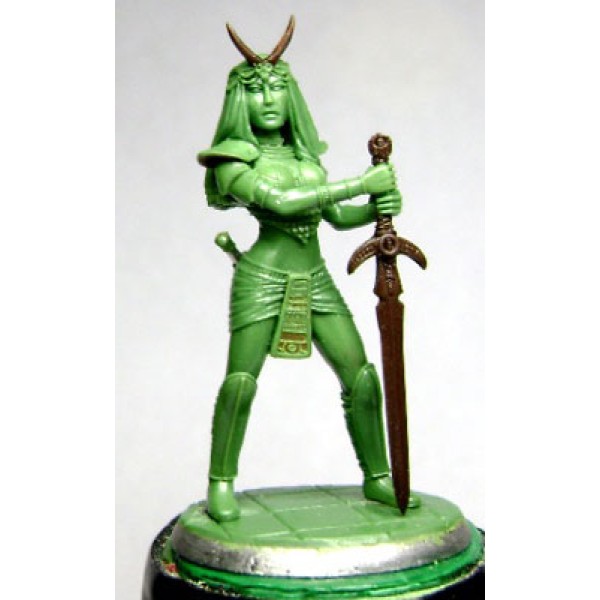 Dark Sword Miniatures - Elmore Masterworks - Female Royal Guard