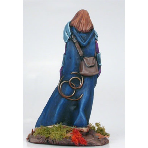 Dark Sword Miniatures - Visions in Fantasy - Female Magic User