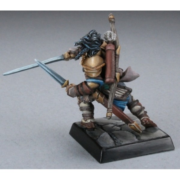 Reaper - Pathfinder Miniatures: Valeros, Iconic Male Human Fighter
