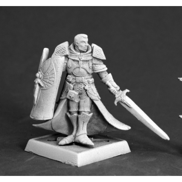 Reaper - Pathfinder Miniatures: Holy Vindicator