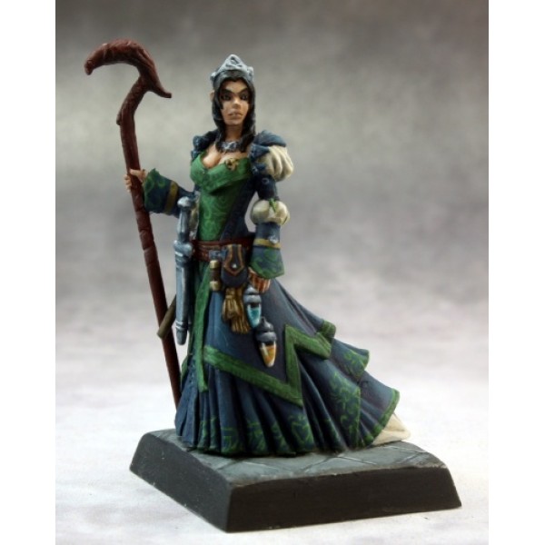 Reaper - Pathfinder Miniatures: Sheila Heidmarch Venture Captain