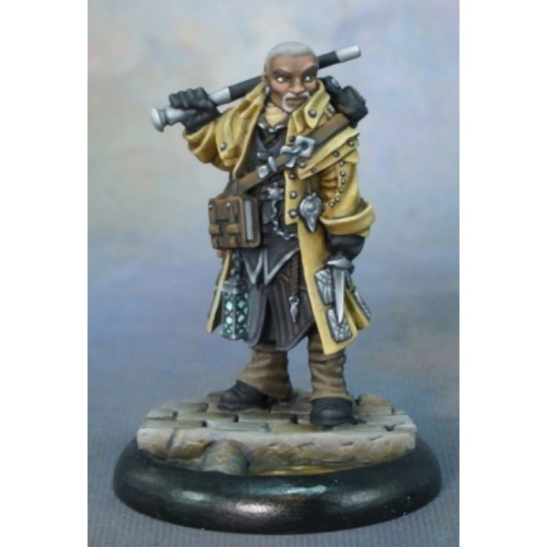 Reaper - Pathfinder Miniatures: Quinn Iconic Investigator